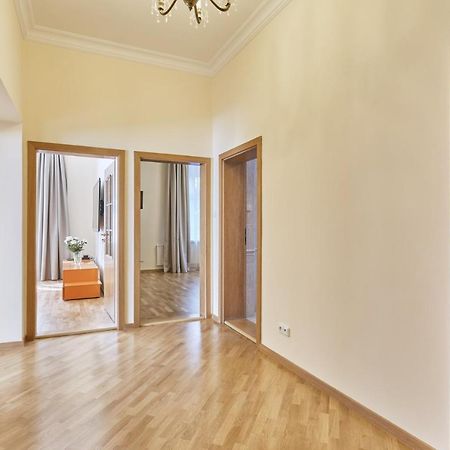 Villa Deluxe Apartments Карлови Вари Екстериор снимка