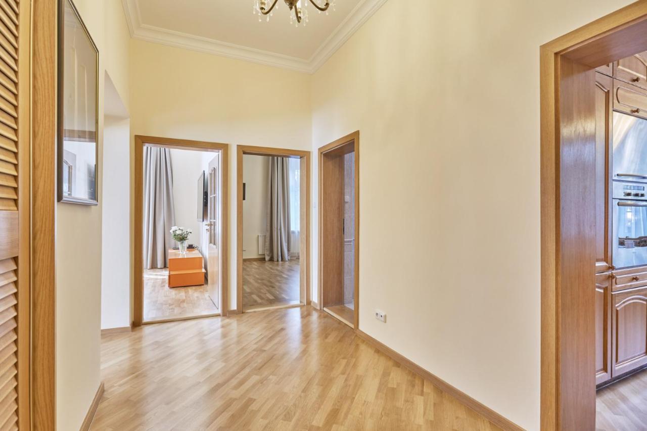 Villa Deluxe Apartments Карлови Вари Екстериор снимка